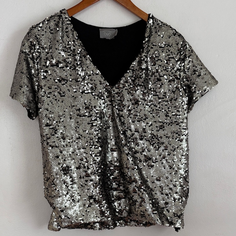 Silver Sequin V-Neck Short Sleeve Top